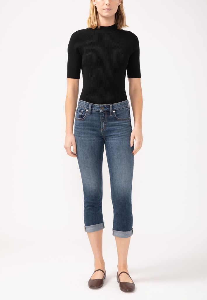 Silver Jeans Co.® Suki Curvy Mid Rise Luxe Stretch Capri