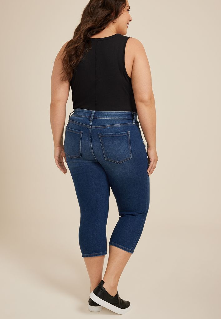 Plus Size m jeans by maurices™ Dark High Rise Button Fly Capri - Image 2