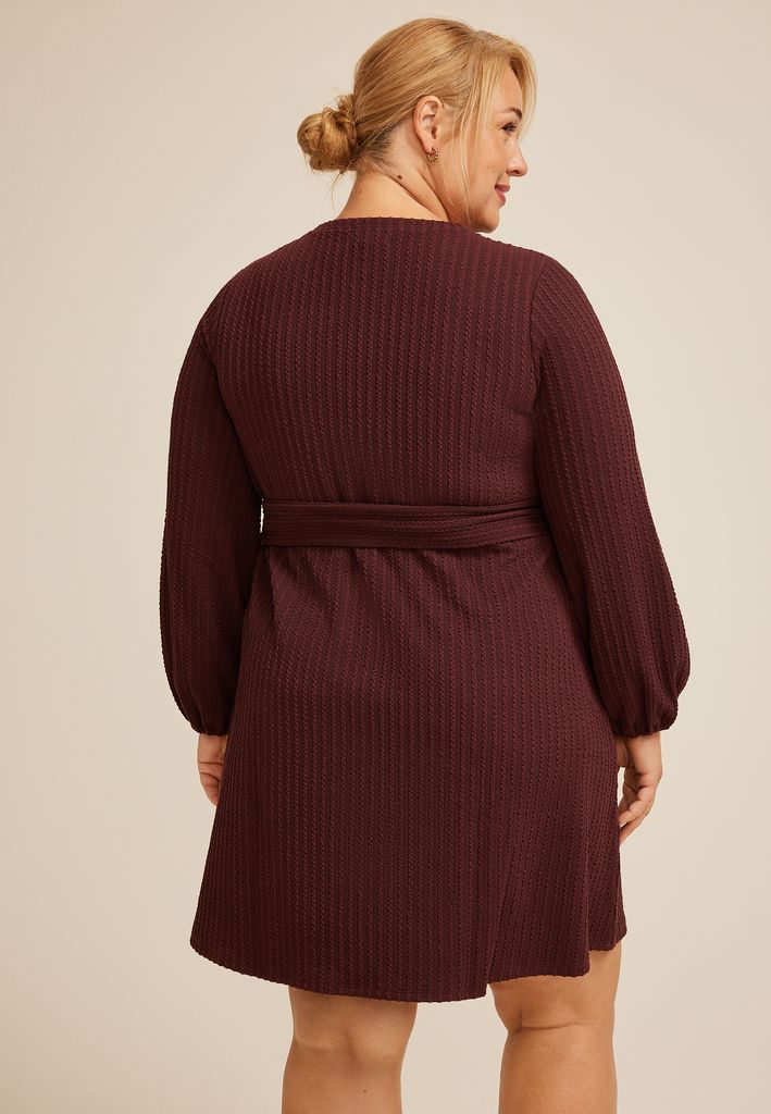 Plus Size Jacquard Bubble Sleeve Belted Mini Dress - Image 2