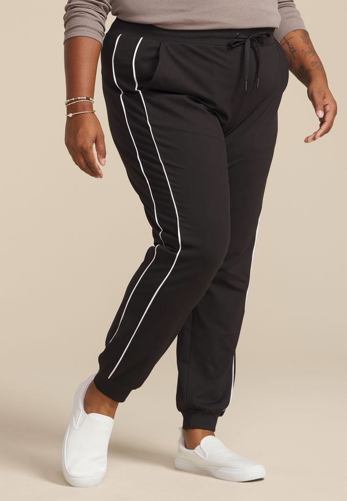 Plus Size High Rise Piping Traveler Pull On Pant?